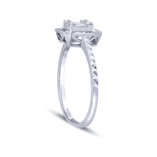 0.12 Karat Pırlanta Baget Yüzük Capar Diamond