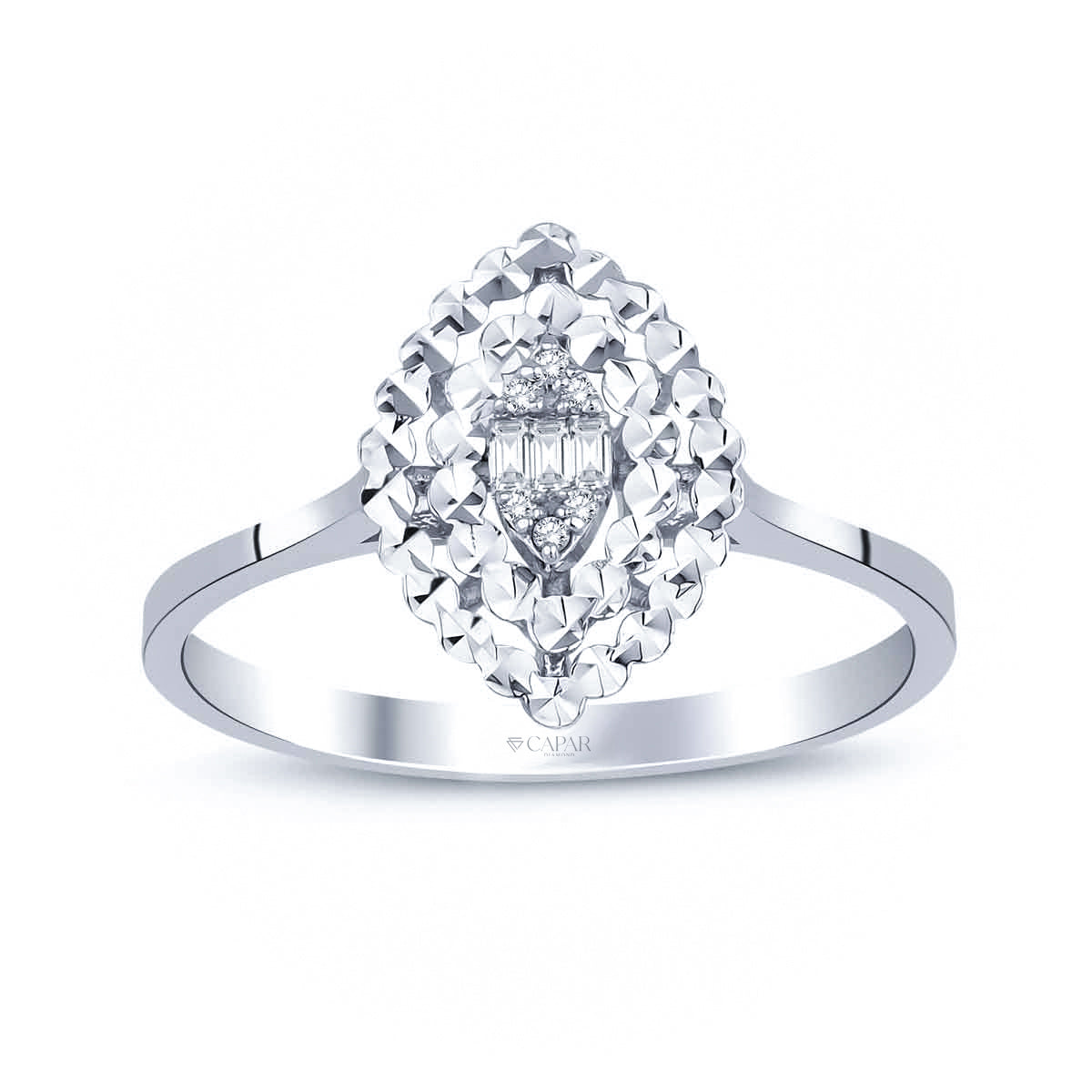 0.07 Karat Markiz Model Pırlanta Baget Yüzük Capar Diamond