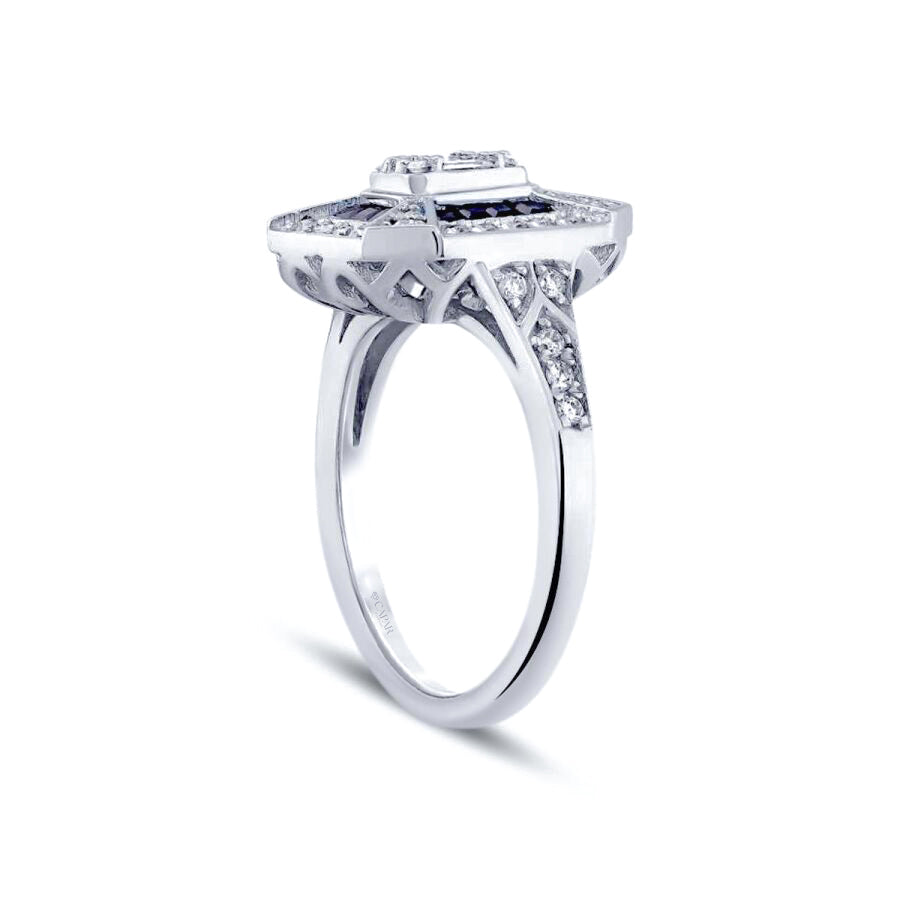 0.71 Karat Pırlanta Baget Safir Yüzük Capar Diamond