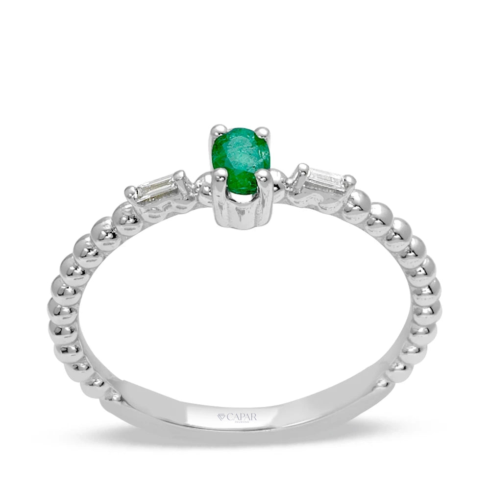 0.27 Karat Baget Pırlanta Zümrüt Yüzük Capar Diamond