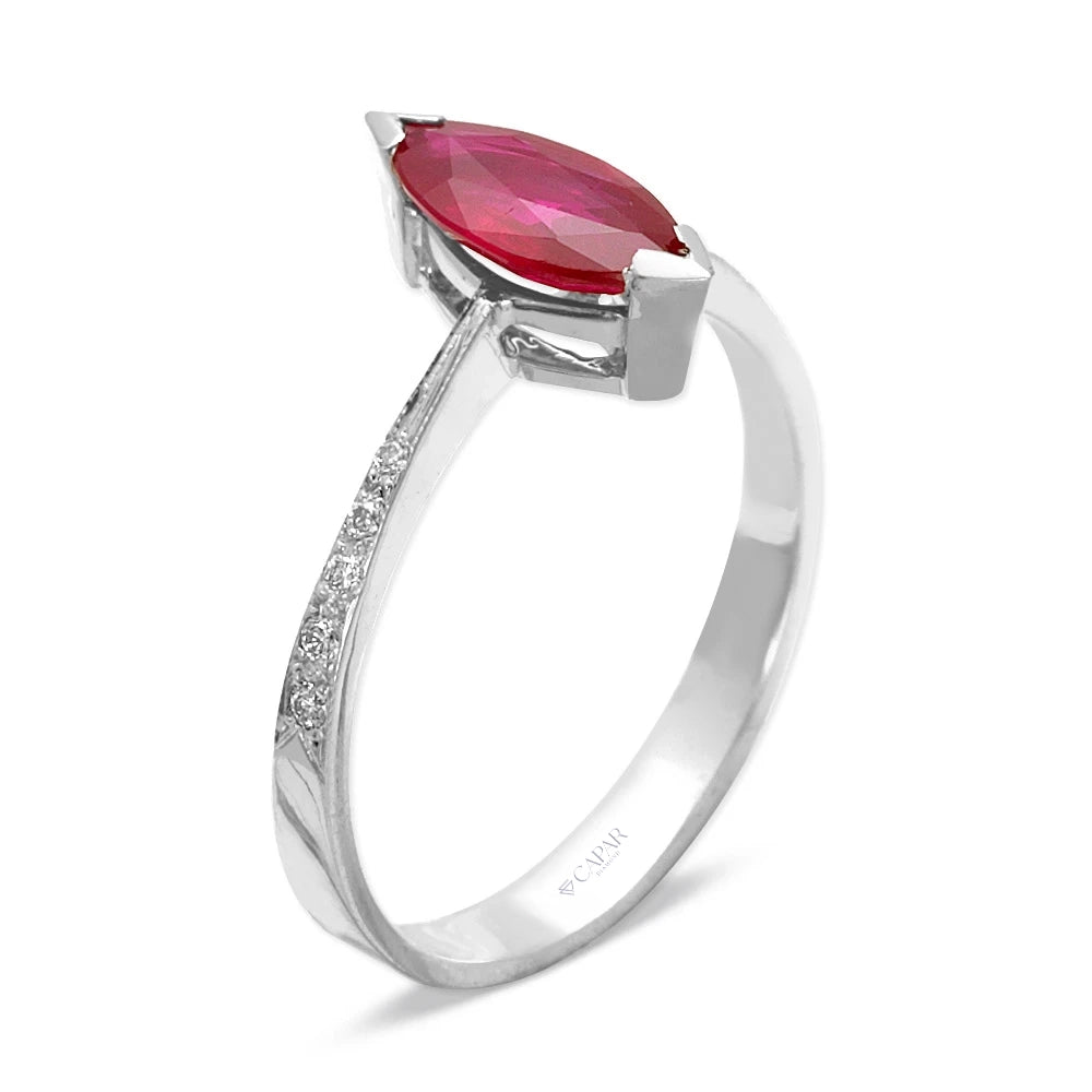 0.85 Karat Pırlanta Yakut Markiz Yüzük Capar Diamond